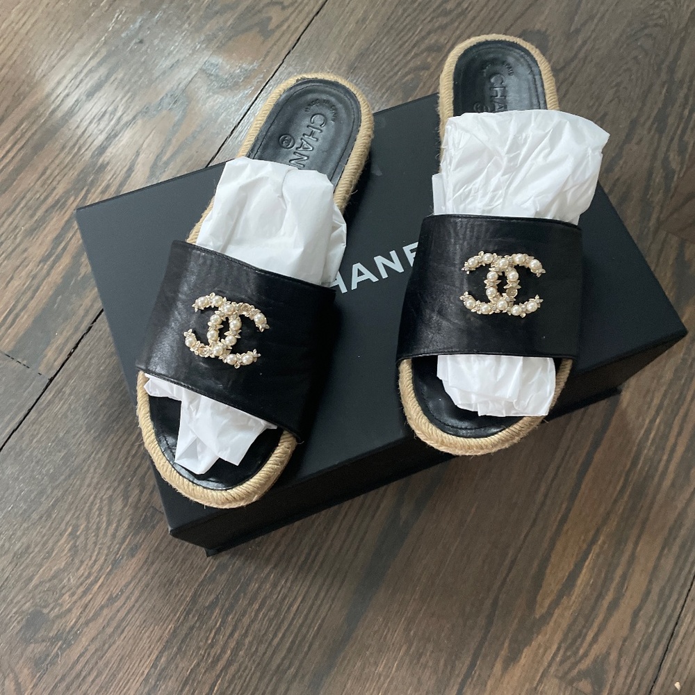 Chanel sandles